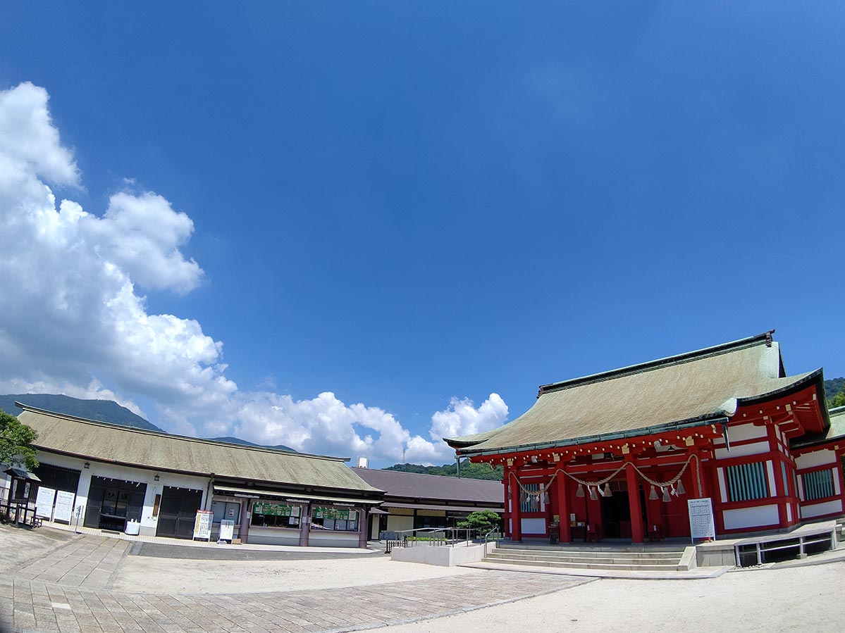 亀山神社