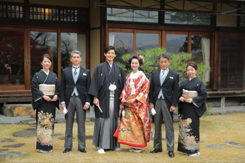 神社で家族のみの結婚式をするメリットは多い 東京のおすすめ神社5選 和婚のいろは