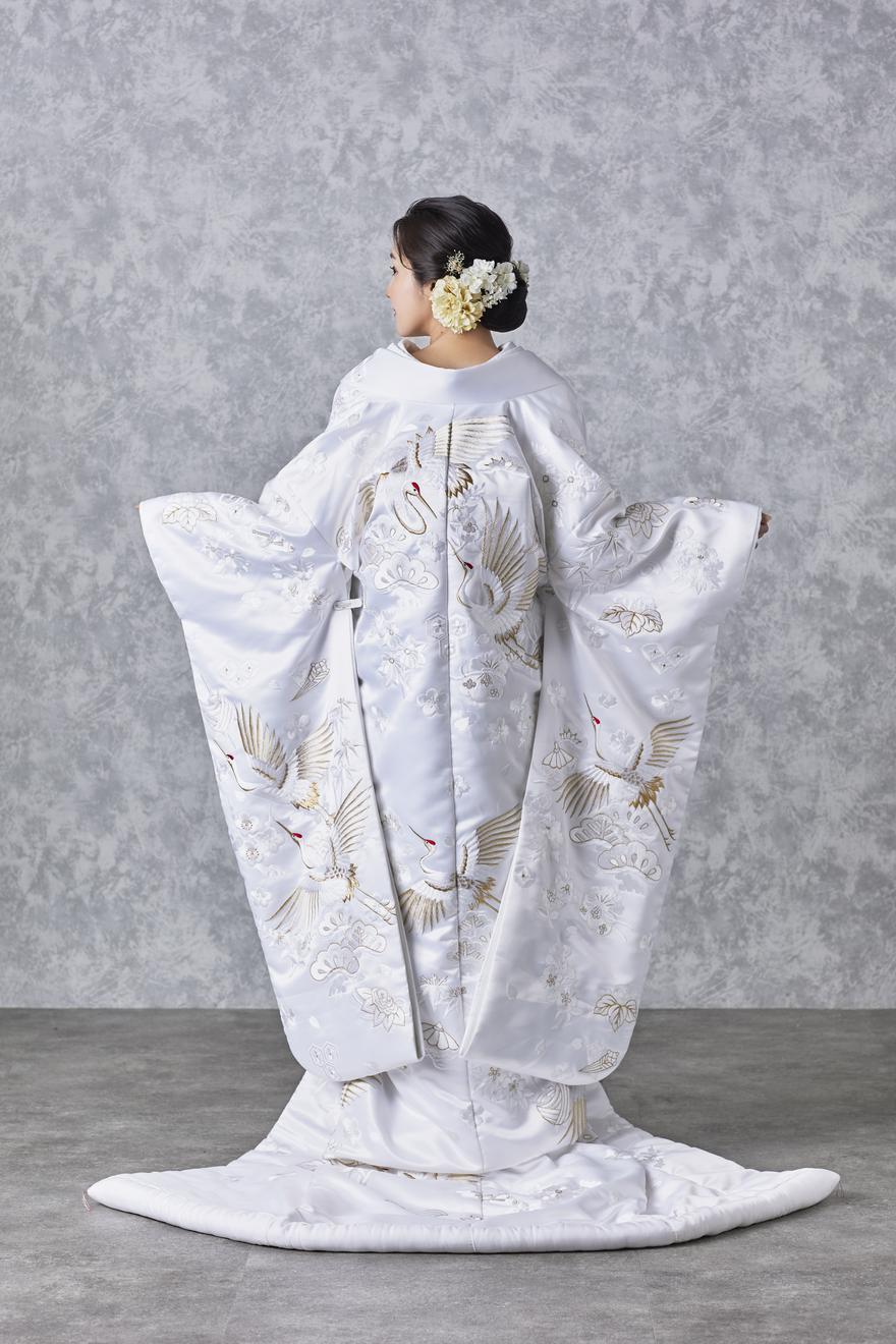 人気トレンド みーんミーコさま専用ページ 色打掛 赤 箔 鶴刺繍 結婚式