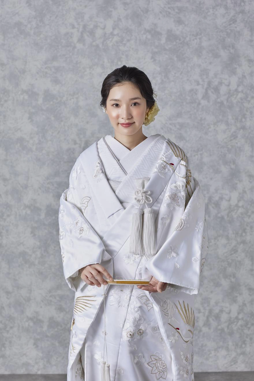 金赤刺繍鶴梅｜埼玉でご案内できる白無垢コレクション｜和婚スタイル