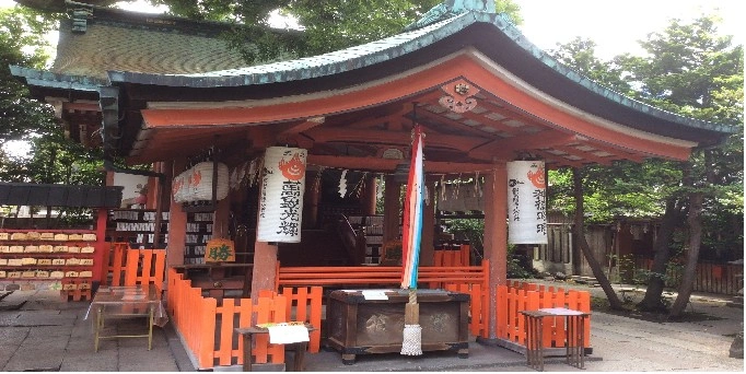 小規模ながら趣ある本格的な神前式
