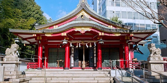 三宮から徒歩8分の利便性抜群の社