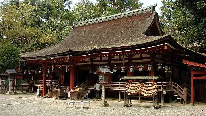 御神劔守で知られる由緒ある神社