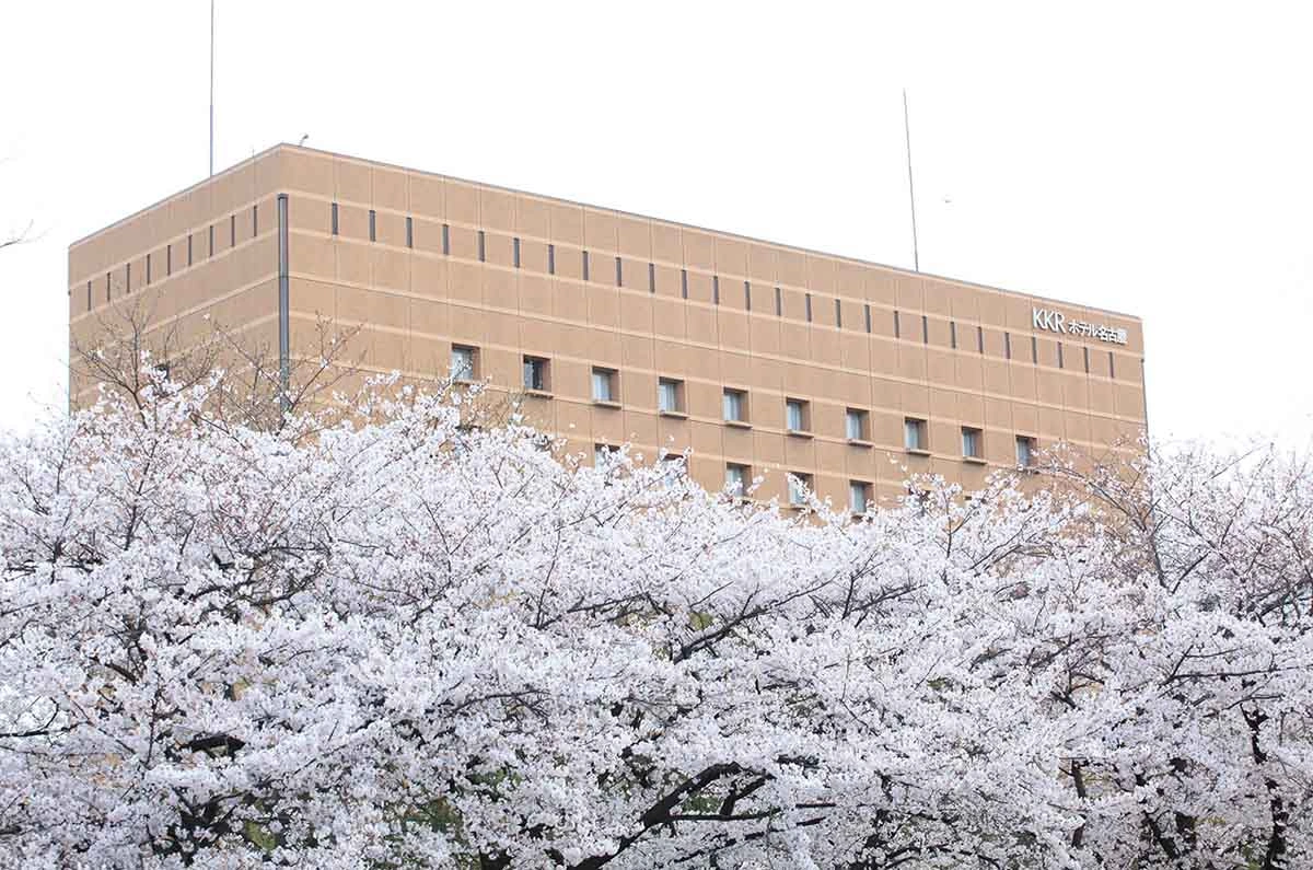 四季折々の名古屋城を望む神前式