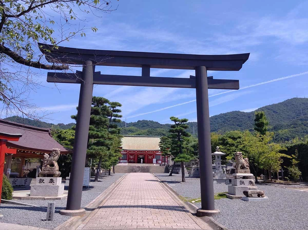 亀山神社 サムネイル2