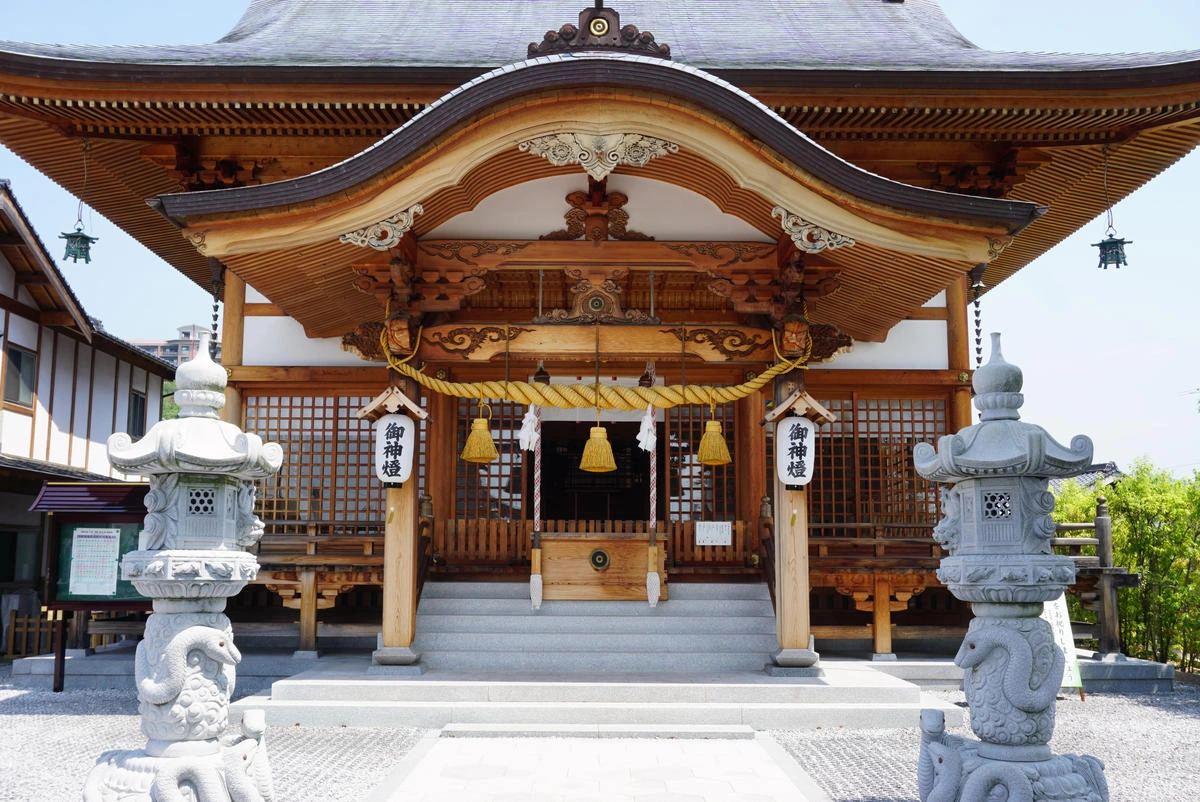 岩國白蛇神社