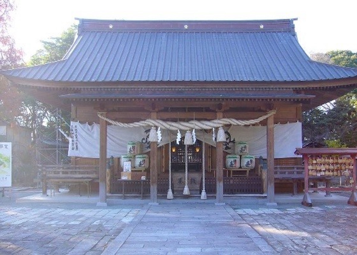 三柱神社
