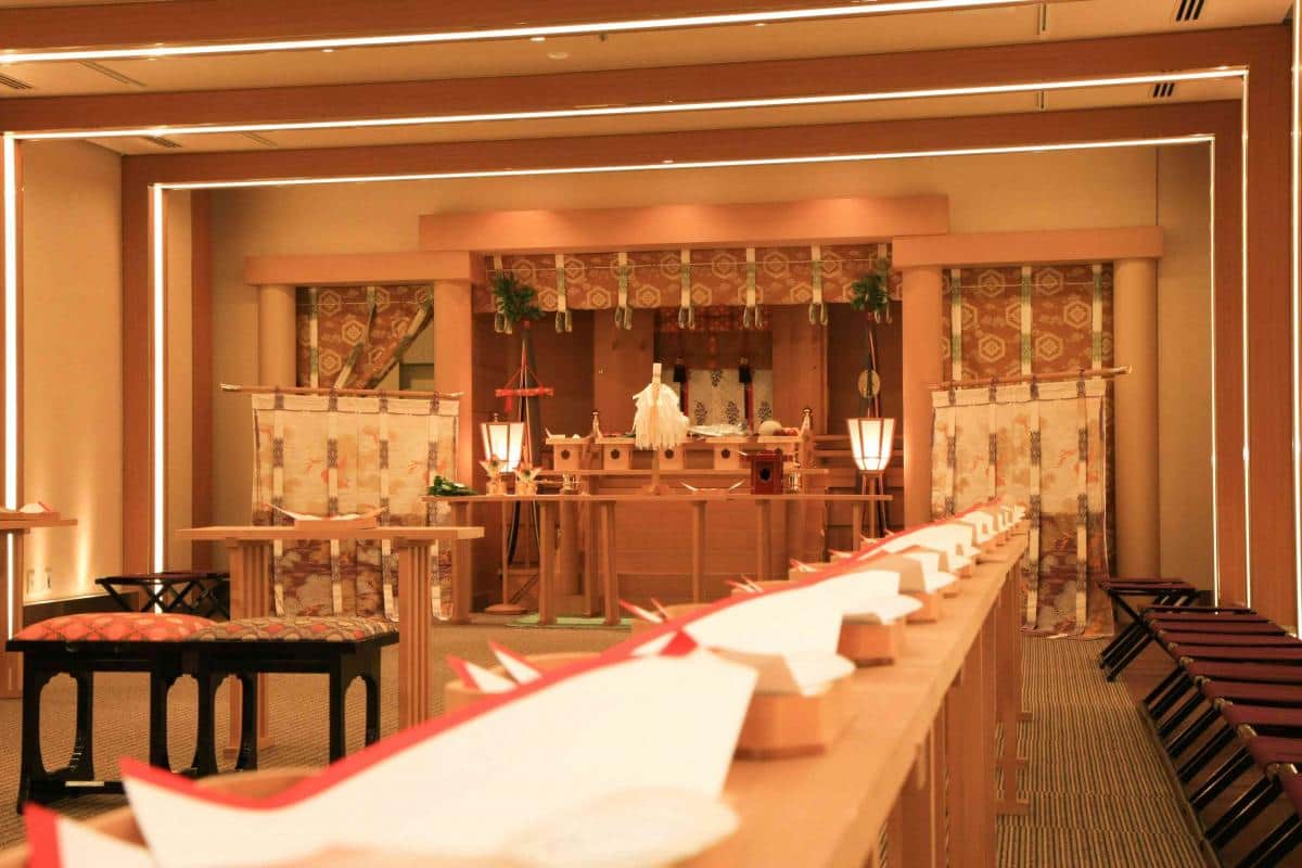 ホテルメトロポリタンエドモンド 神殿 神社 和婚スタイル 東京 400円で叶える神前式 神社結婚式